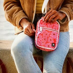 Thread Emmeline Crossbody | Multiple ways to wear it